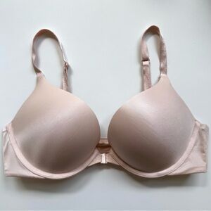 Victoria's Secret Lace Up Front Clasp Bra